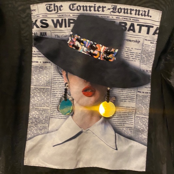 Occasion Black Sheer Ruffle Sleeve Graphic Top - Picture 2 of 6